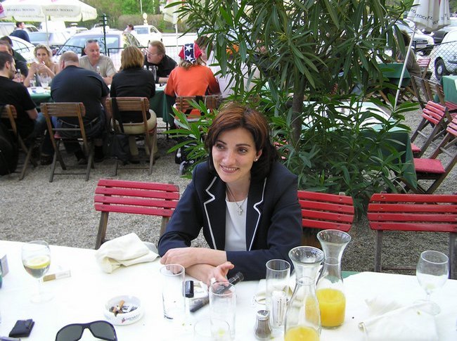 071.jpg